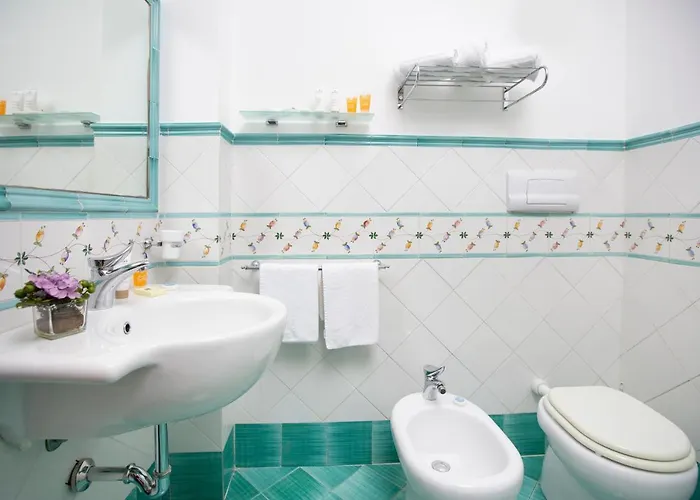 Mira 호텔 산비토로카포