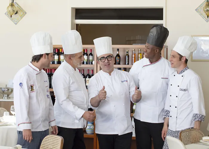 Mira 산비토로카포