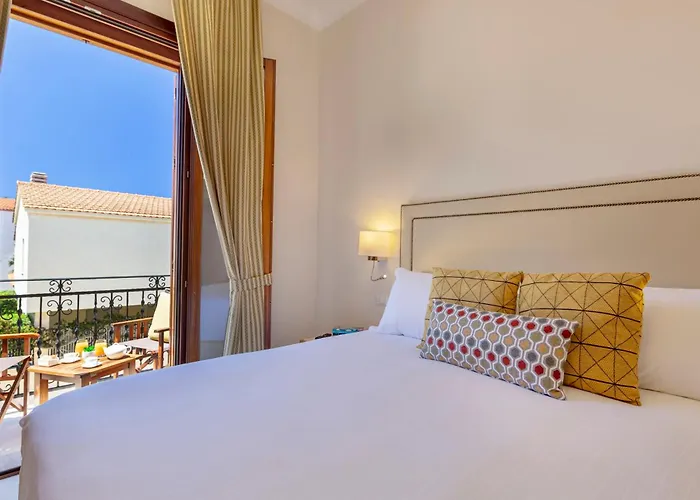 Mira 호텔 산비토로카포